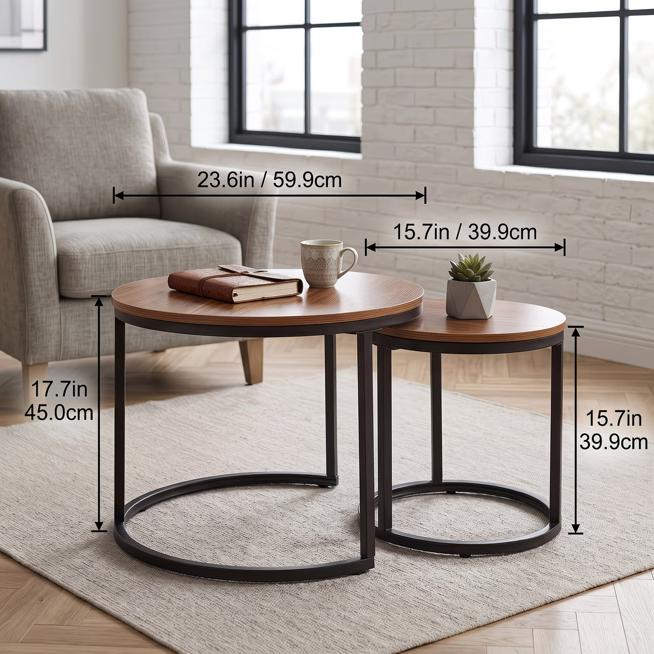 Set of 2 Round Nesting Coffee Tables