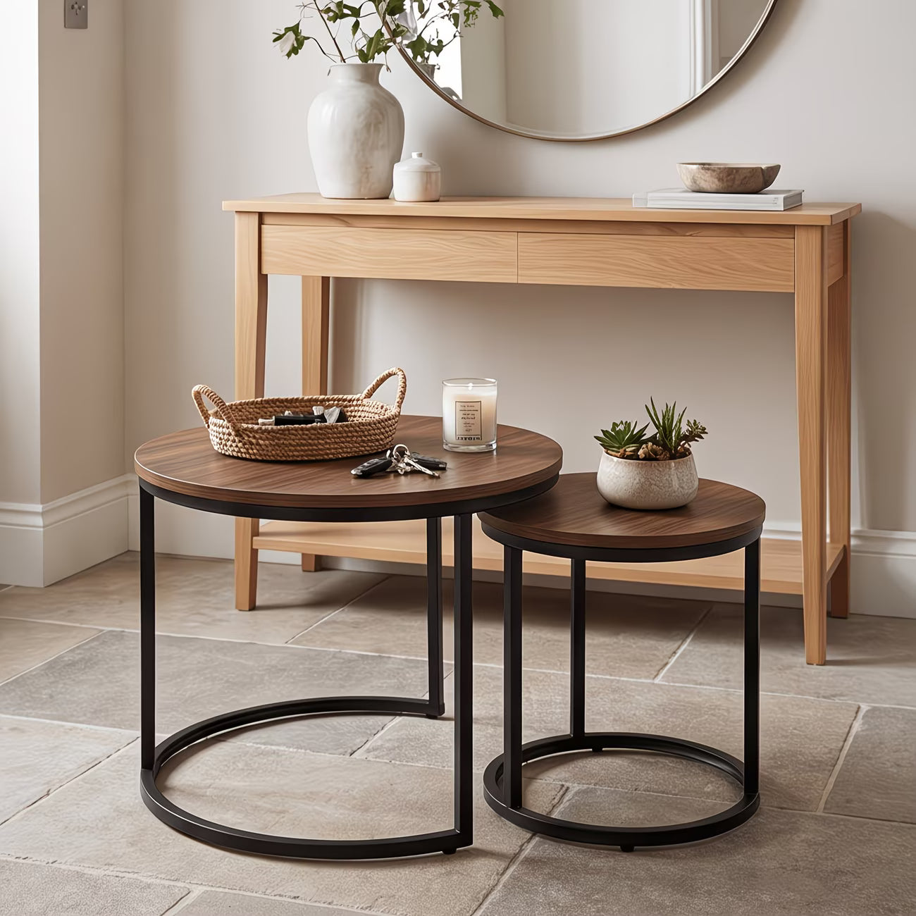 Set of 2 Round Nesting Coffee Tables